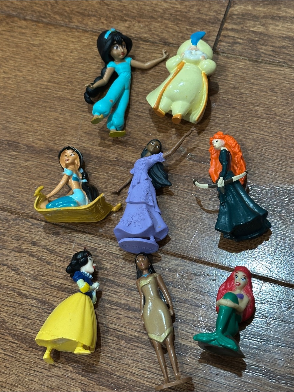 Disney Mini Princess PVC Figures Set of 6 us Jasmine and sultan